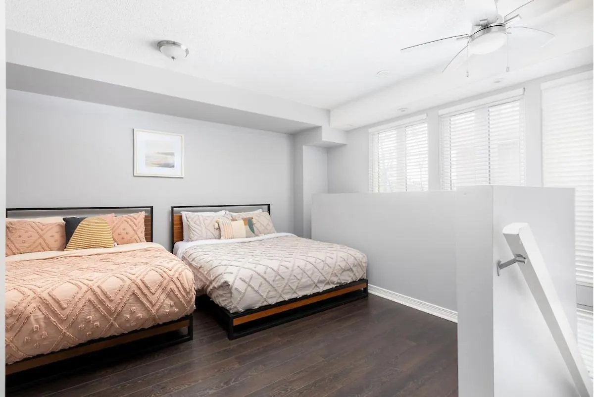 Lejlighed Loft By The Lake Toronto